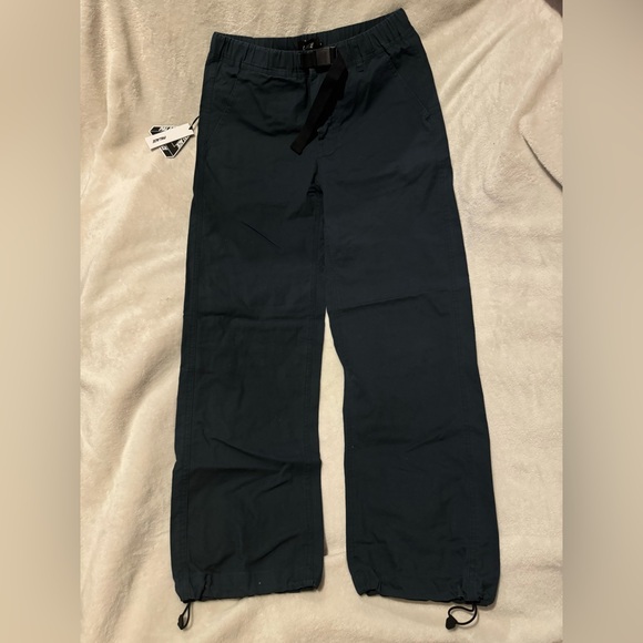 P a l a c e   p a n t s - Picture 1 of 3